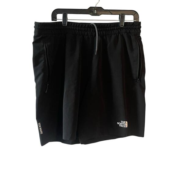 The North Face Men's Flashdry Tekware Drawstring zip pocket Black Set - Picture 5 of 6